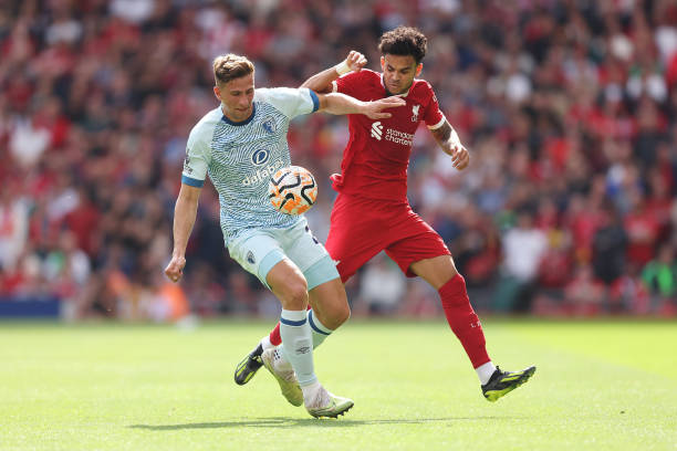 了辉煌的足 了辉煌的足