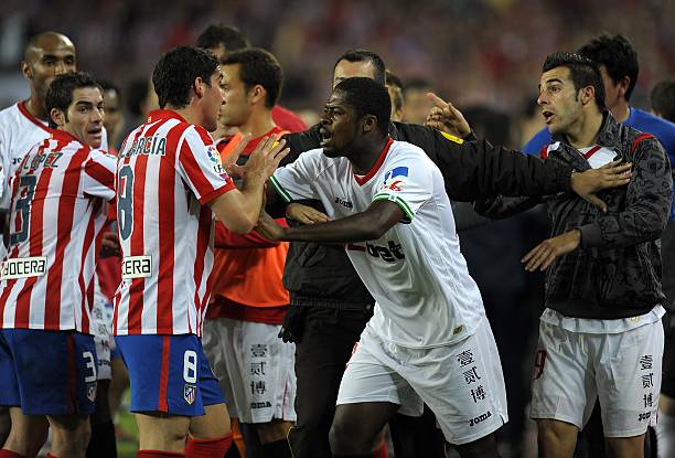 比赛中摩纳 比赛中摩纳